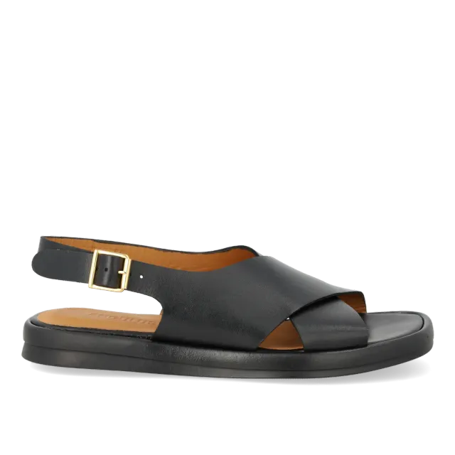 Angulus sandale croisée cuir bout carré boucle